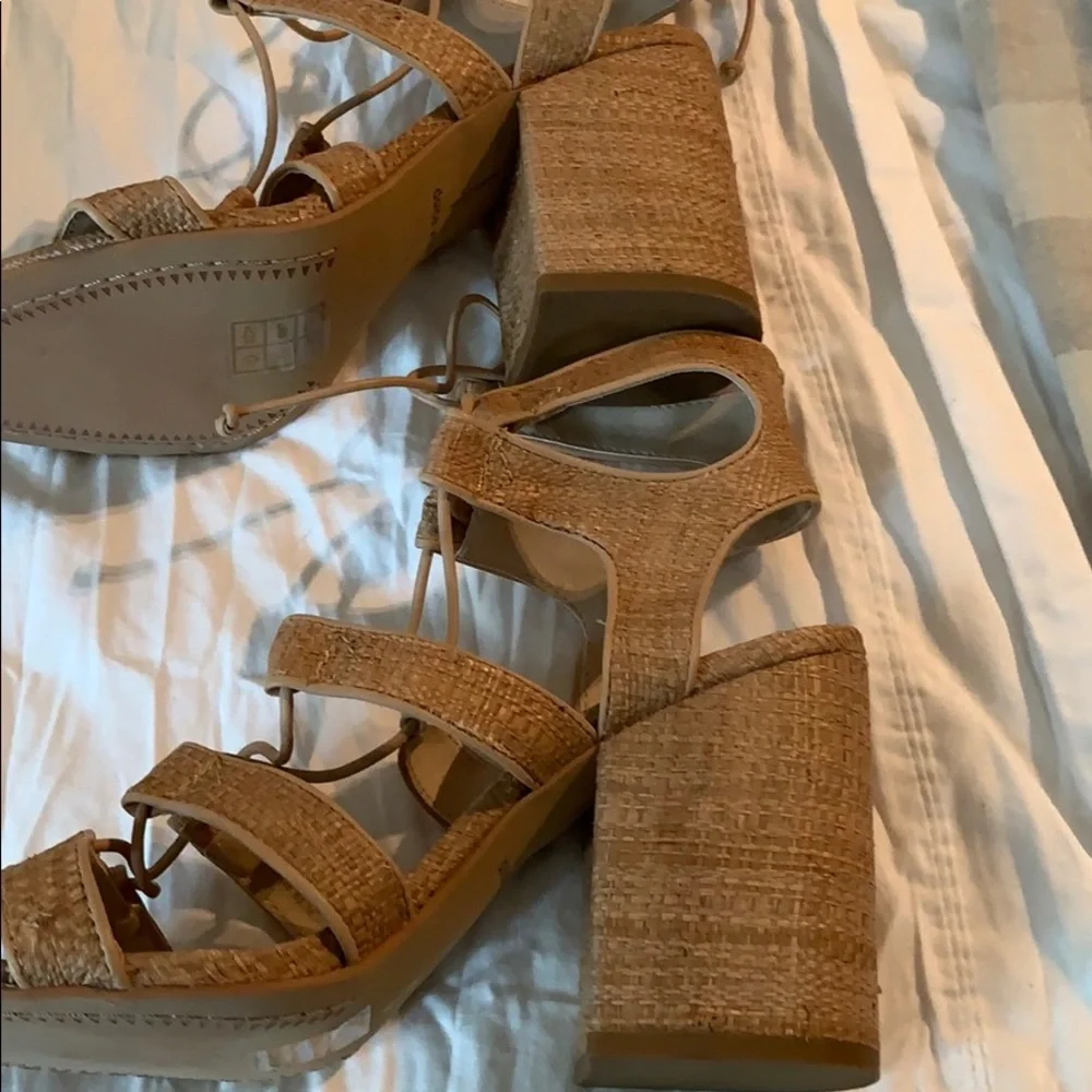 COPY - Dolce Vita Sandals - Picture 6 of 7